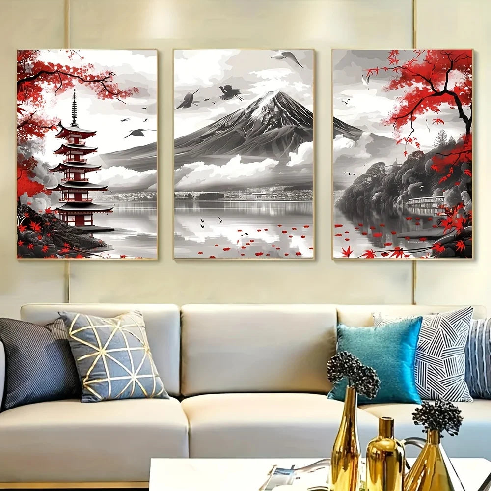 Triptyque mural japonais représentant le mont Fuji, une pagode traditionnelle et des érables rouges dans un salon moderne