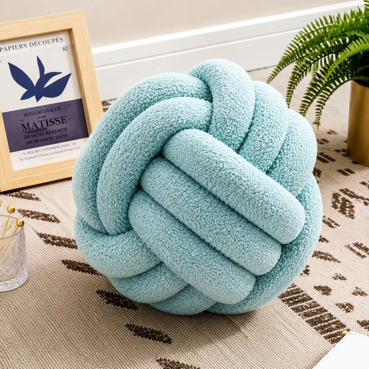 Coussin noeud bleu ciel pastel doux pour décoration intérieure